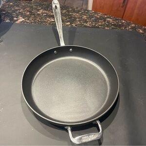 All-Clad 12” Black Nonstick Sauté or frying Pan